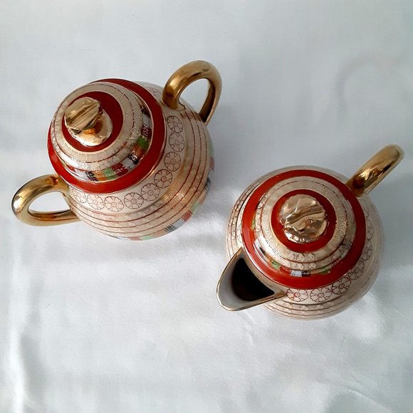 Rare- Made in Occupied Japan, 1000 Faces Design, Lidded Sugar & Creamer Bowl Set - Picture 5 of 10